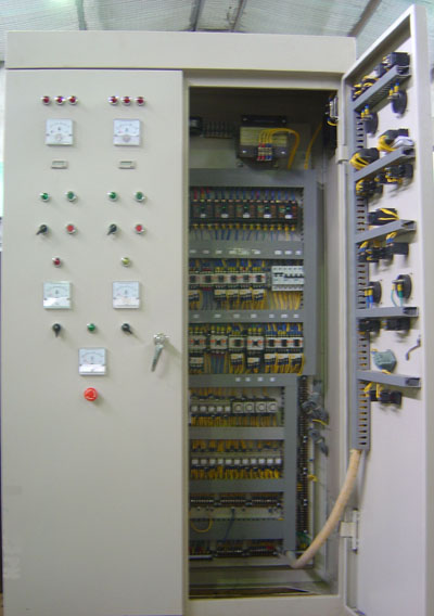 Tủ điều khiển điện